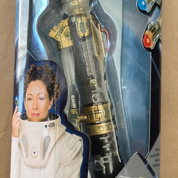 DR WHO  10th DR.  RIVER SONGs FUTURE SONIC SCREWDRIVER  BRAND NEW - Picture 1 of 9